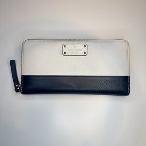 Kate Spade Two-Tone Black and White Wallet